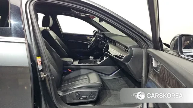 Audi A6 (C8) id 3765908 из Кореи 20