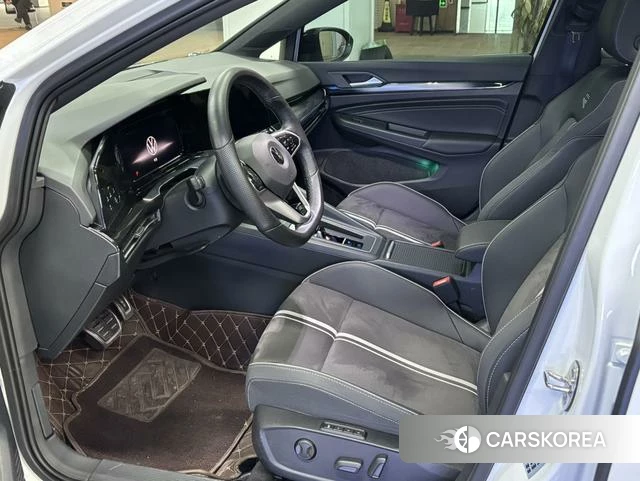 Volkswagen Golf id 4277575 из Китая 14