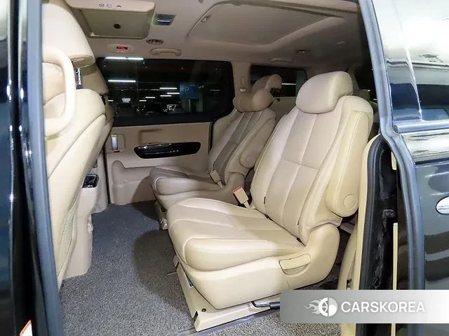 Kia The New Carnival id 3672682 из Кореи 20