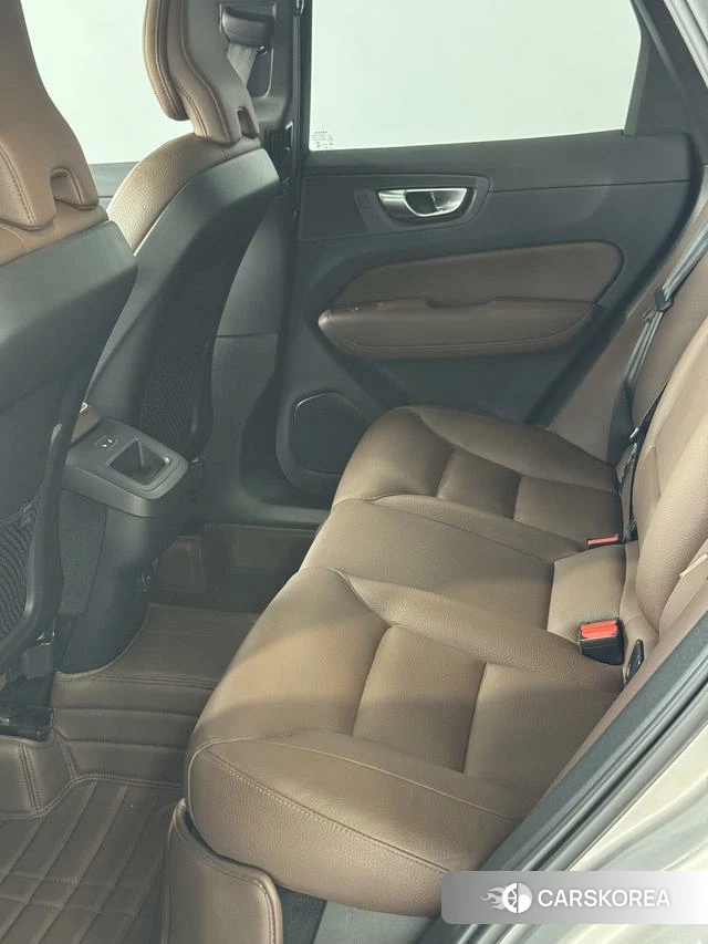 Volvo XC60 id 3913657 из Китая 19