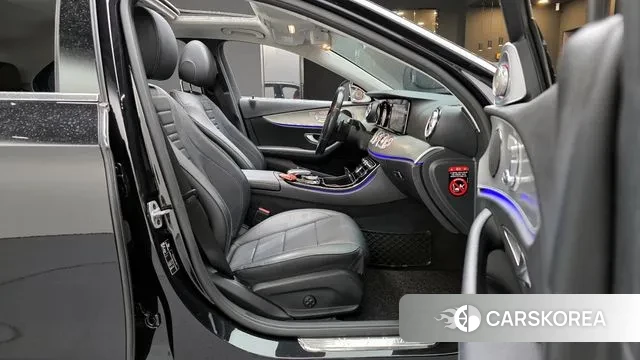 Mercedes-Benz E-Class W213 id 3588212 из Кореи 20