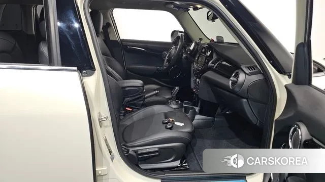 Mini Cooper S id 3464373 из Кореи 20