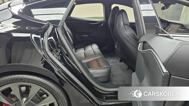 Tesla Model S id 4551624 из Кореи 30