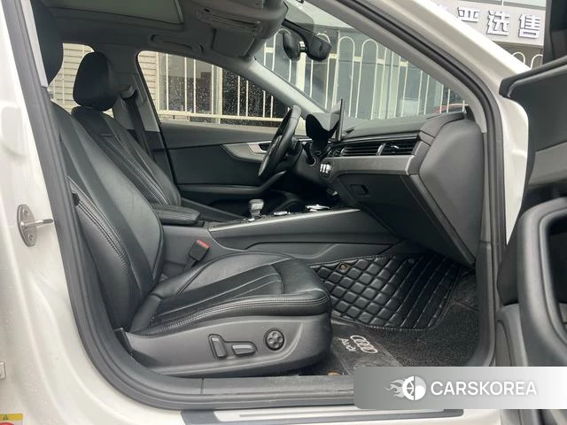 Audi A4L id 4227879 из Китая 19