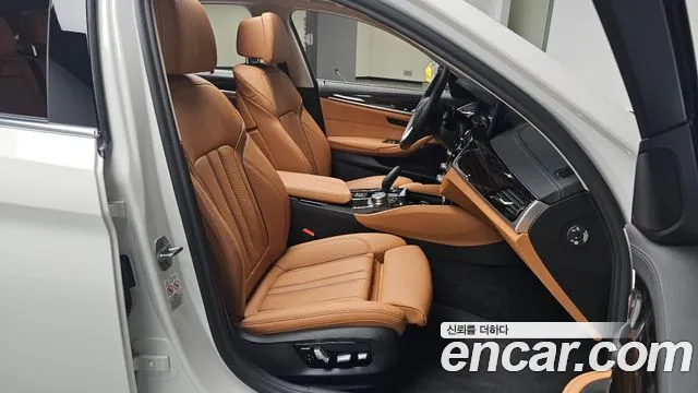 BMW 5 Series (G30) id 2704575 из Кореи 20