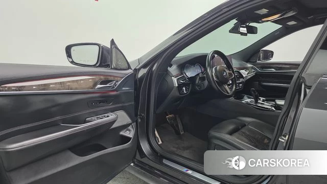 BMW 6 Series GT (G32) id 3917498 из Кореи 20