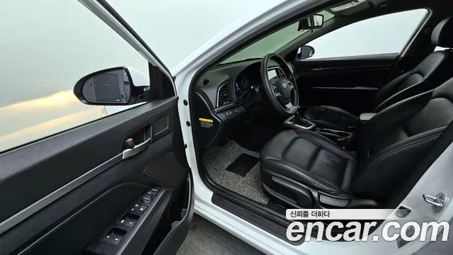 Hyundai Avante AD id 2946378 из Кореи 20