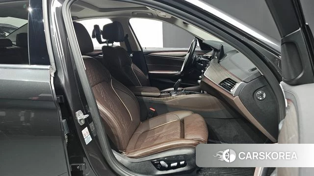 BMW 5 Series (G30) id 3852990 из Кореи 20