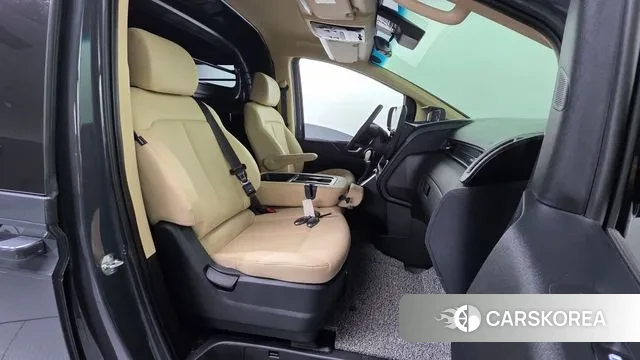 Hyundai Staria id 3353337 из Кореи 20