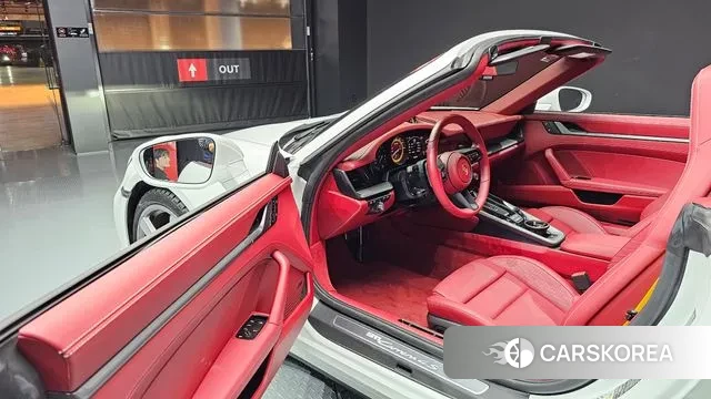 Porsche 911(992) id 3278337 из Кореи 20