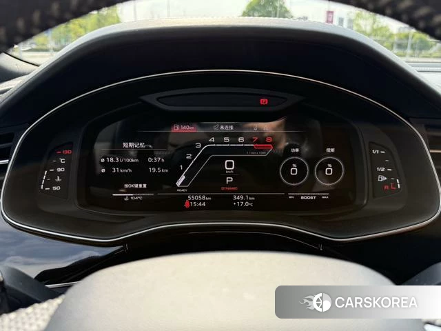 Audi RS Q8 id 4258393 из Китая 15