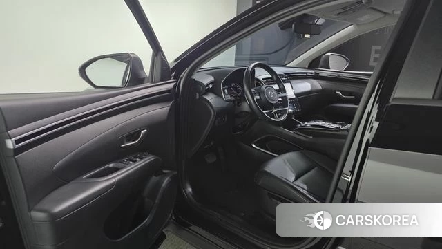 Hyundai Tucson (NX4) id 4481806 из Кореи 31