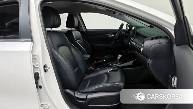 Kia Come New K3 id 3060841 из Кореи 20