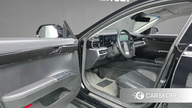 Hyundai Grandeur (GN7) id 4243792 из Кореи 32