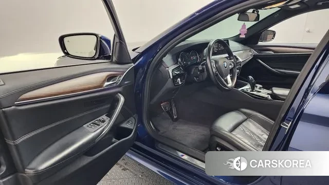 BMW 5 Series (G30) id 3647404 из Кореи 20