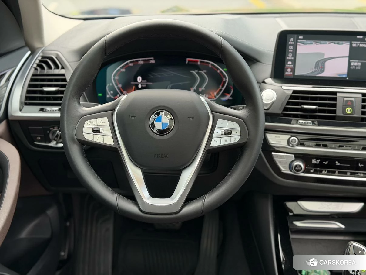 BMW X3 id 4420893 из Китая 14