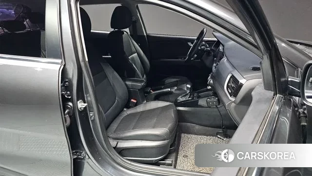 Kia Stonic id 3380370 из Кореи 20