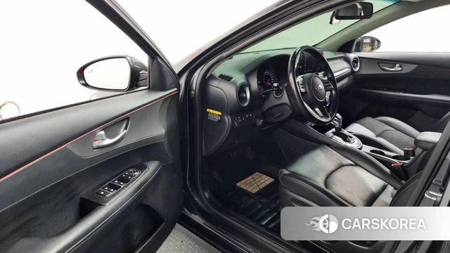 Kia Come New K3 id 3867475 из Кореи 20