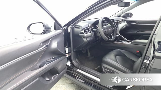 Toyota Camry (XV70) id 4652425 из Кореи 33