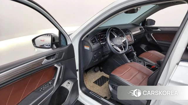 Volkswagen Tiguan Allspace id 4488826 из Кореи 35