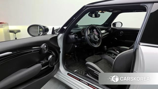 Mini Cooper S id 4202604 из Кореи 20