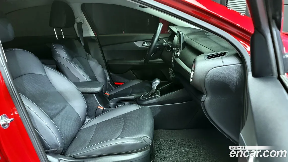 Kia Come New K3 id 1606431 из Кореи 20