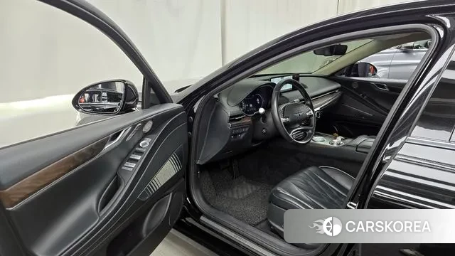 Genesis Electrified G80 (RG3) id 2895151 из Кореи 20