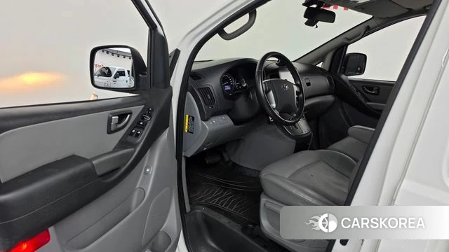 Hyundai The New Grand Starex id 4732839 из Кореи 31