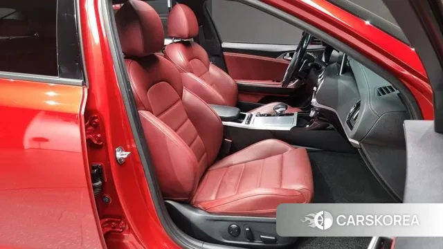 Kia Stinger id 3428586 из Кореи 20