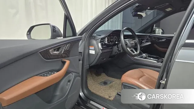 Audi Q7 (4M) id 3625882 из Кореи 20