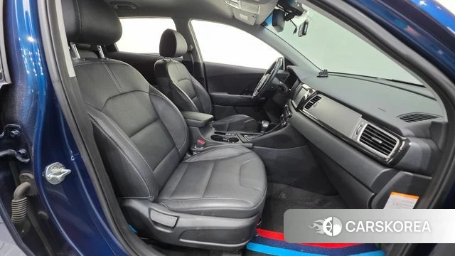 Kia Niro id 4285993 из Кореи 20