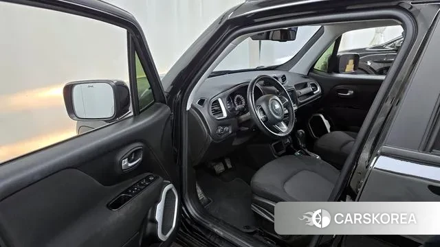 Jeep Renegade id 3718224 из Кореи 20