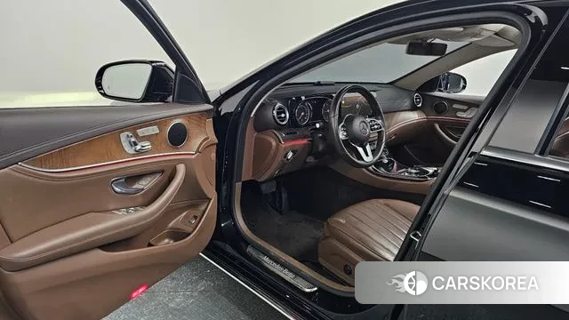 Mercedes-Benz E-Class W213 id 3602039 из Кореи 20
