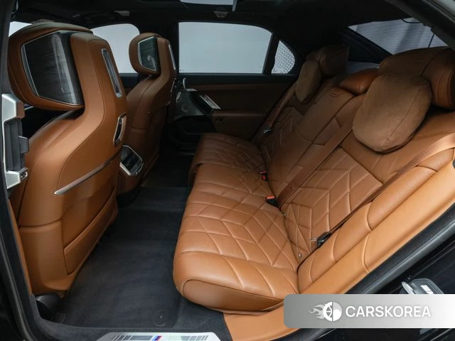 BMW i7 (G70) id 4308524 из Кореи 20