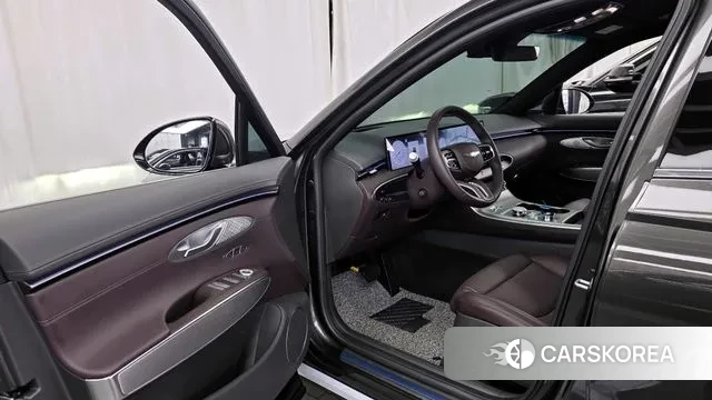 Genesis GV70 id 3272457 из Кореи 20