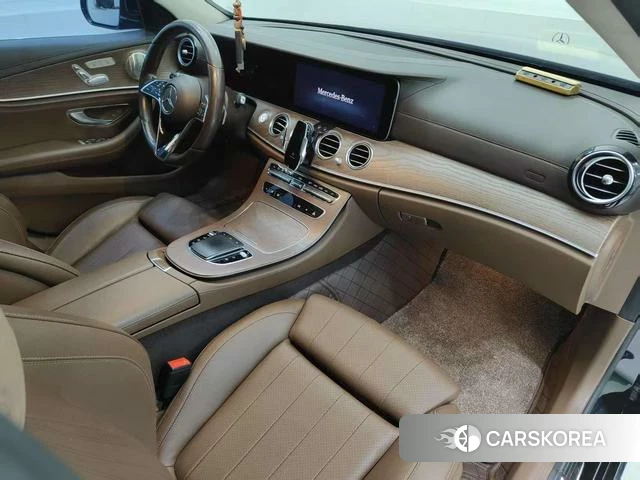 Mercedes-Benz E-class id 4219319 из Китая 19