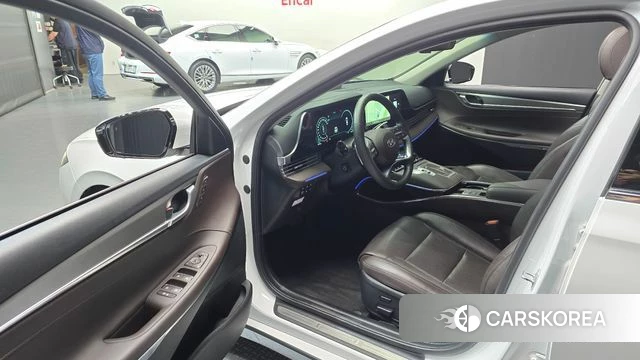 Hyundai The New Grandeur IG Hybrid id 4423875 из Кореи 32