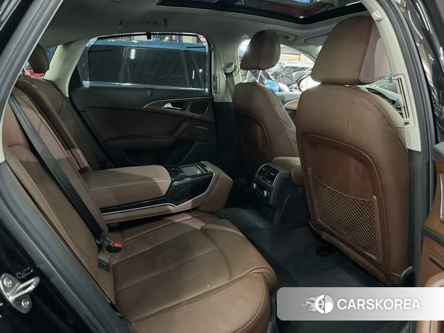 Audi A6L id 4240013 из Китая 14