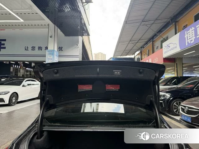 BMW 3 series id 4313605 из Китая 23