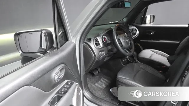 Jeep Renegade id 2994313 из Кореи 20