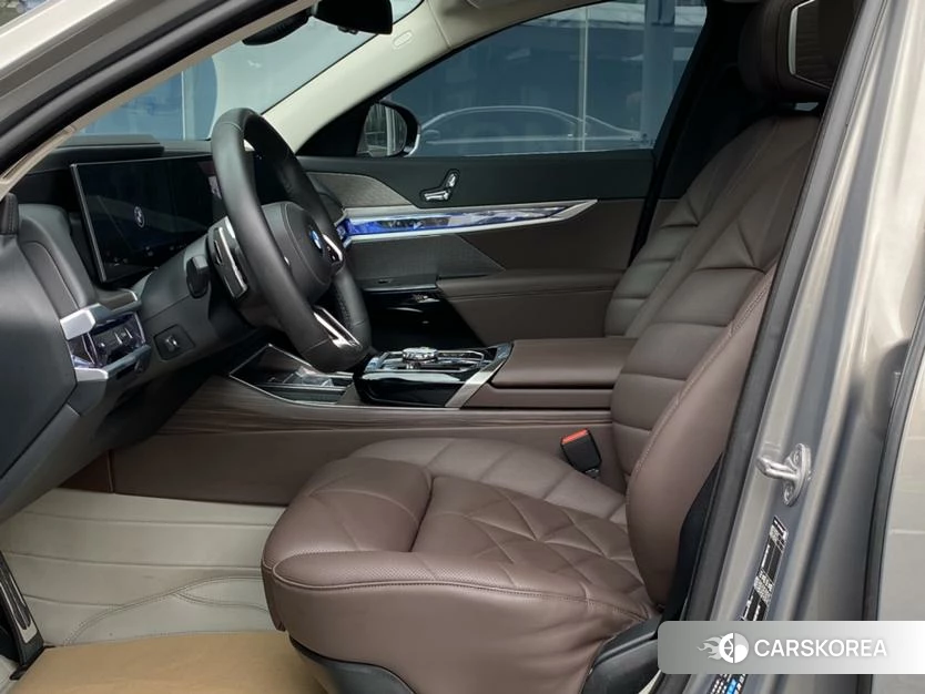 BMW 7 series id 4461541 из Китая 19