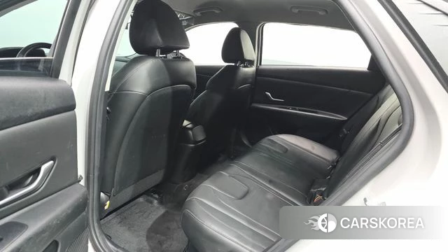 Hyundai Avante Hybrid (CN7) id 4249912 из Кореи 30