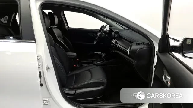 Kia Come New K3 id 3723475 из Кореи 20