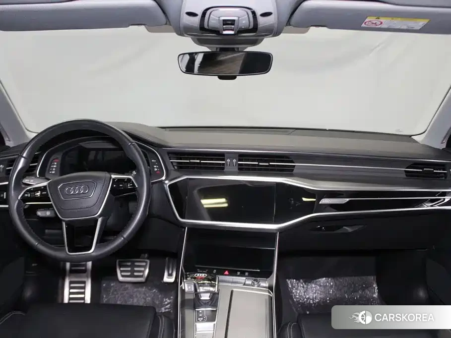 Audi A6L id 4685990 из Китая 15