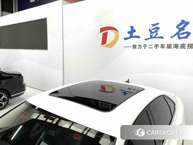 Volkswagen Sagitar id 4329036 из Китая 18