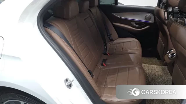 Mercedes-Benz E-Class W213 id 3318467 из Кореи 20