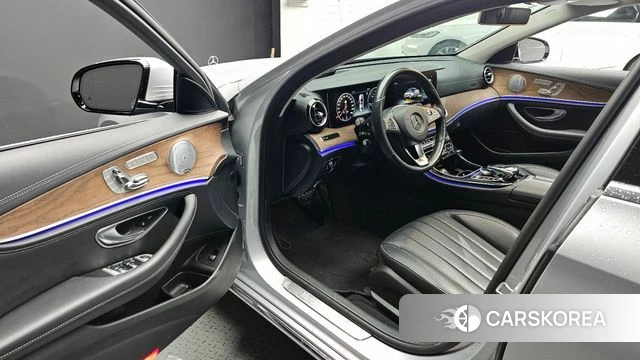 Mercedes-Benz E-Class W213 id 3911999 из Кореи 20