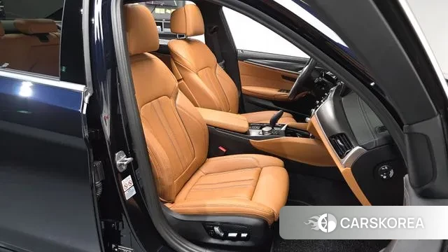 BMW 5 Series (G30) id 2998255 из Кореи 20