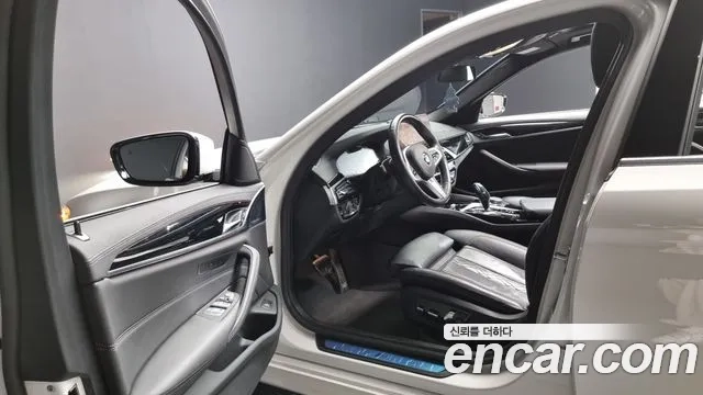 BMW 5 Series (G30) id 2955417 из Кореи 20