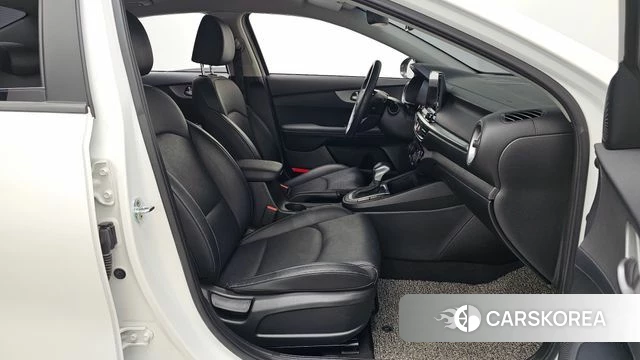 Kia Come New K3 id 3866251 из Кореи 20